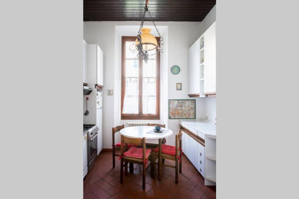 Apartamento Loft In Pieno Centro Storico Como Exterior foto
